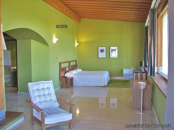 Hotel 4 Estrellas Conventual De Alcantara الغرفة الصورة